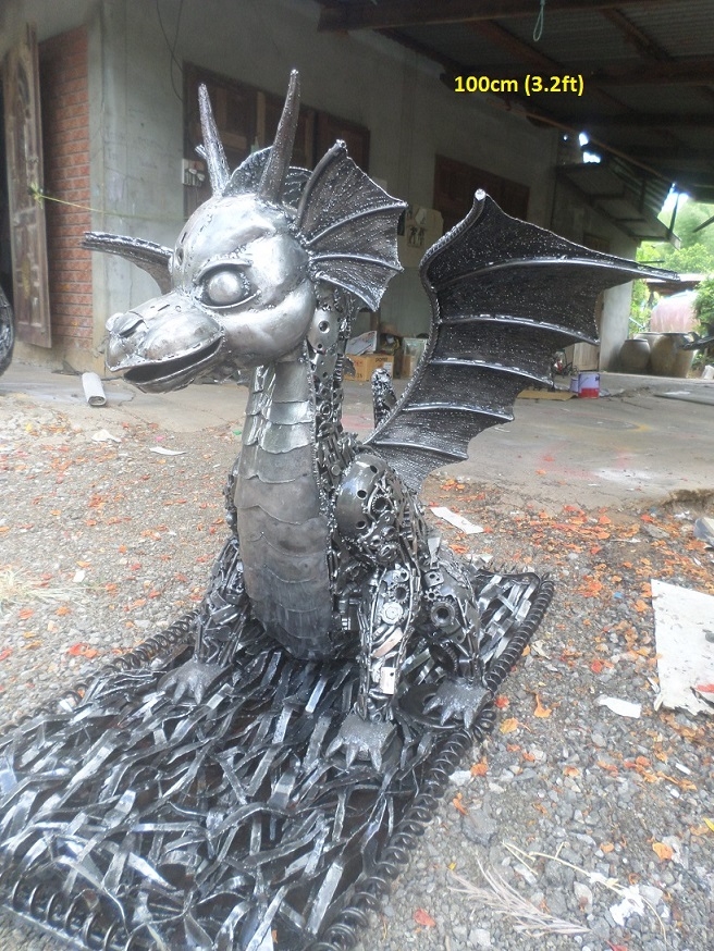 13-Baby-Dragon-Namfon-Suktawee-Animals-Art-made-by-Upcycling-Scrap-Metal-in-Thailand-www-designstack-co