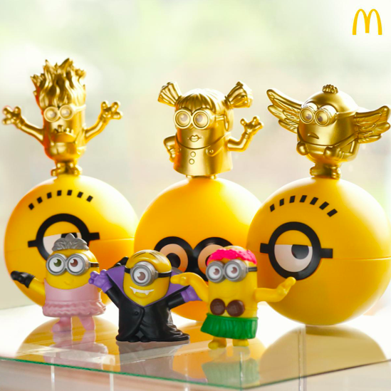 A unique Golden Minion with McDonald's Minion 2 Happy Meal.
