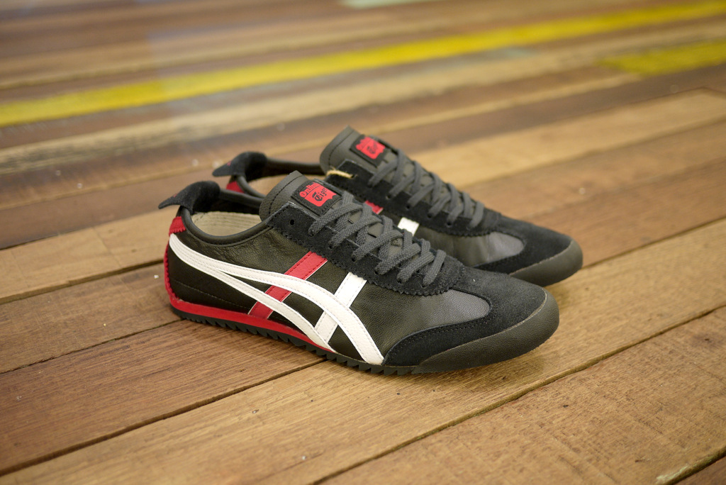 CROSSOVER: ONITSUKA TIGER NEW ARRIVAL