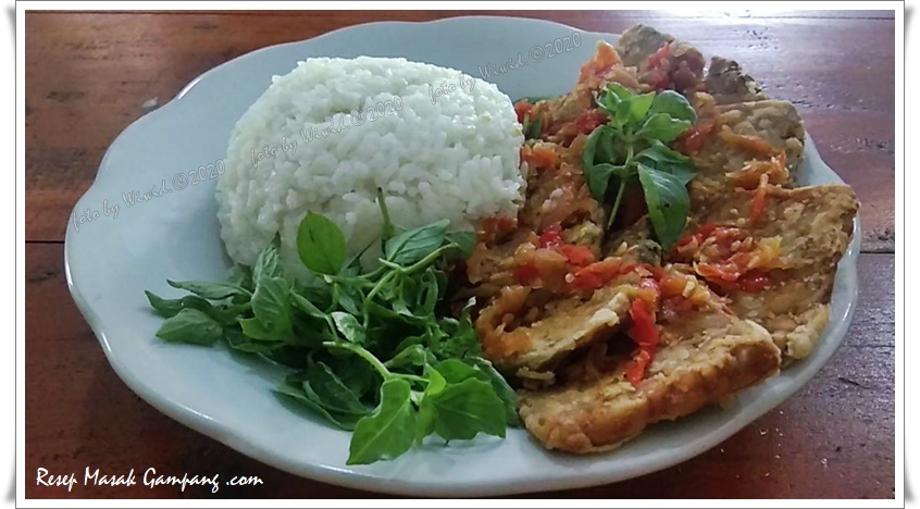 9 Langkah Mudah membuat Tempe Geprek yang Enak RESEP