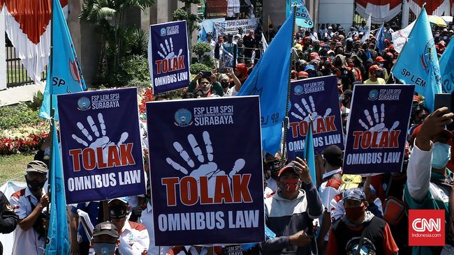 Disahkan Sejumlah Poin Omnibus Law Uu Cipta Kerja Menuai Kontroversi