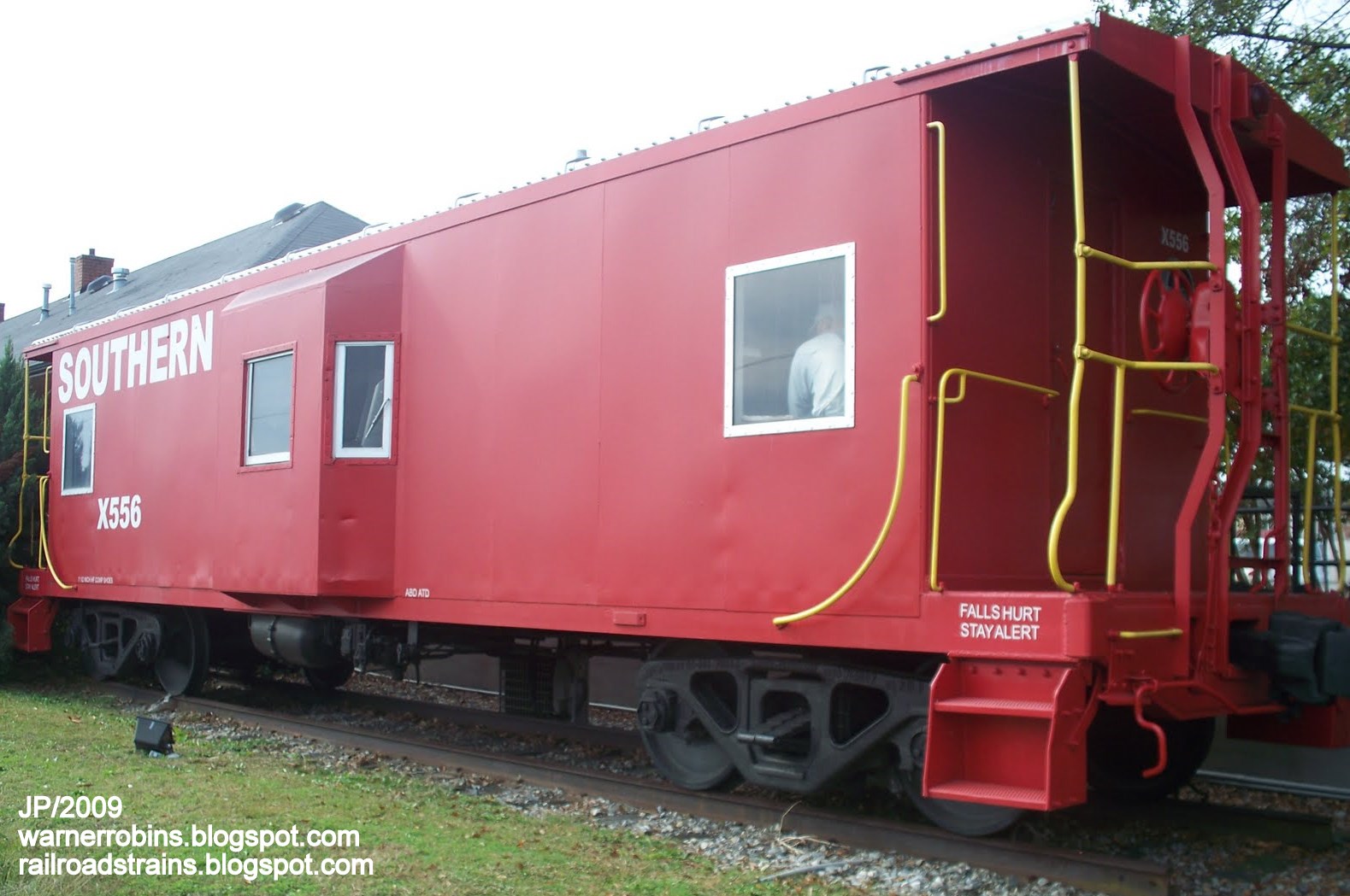 RAILROAD Freight Train Engine EMD GE Boxcar BNSF,CSX,FEC