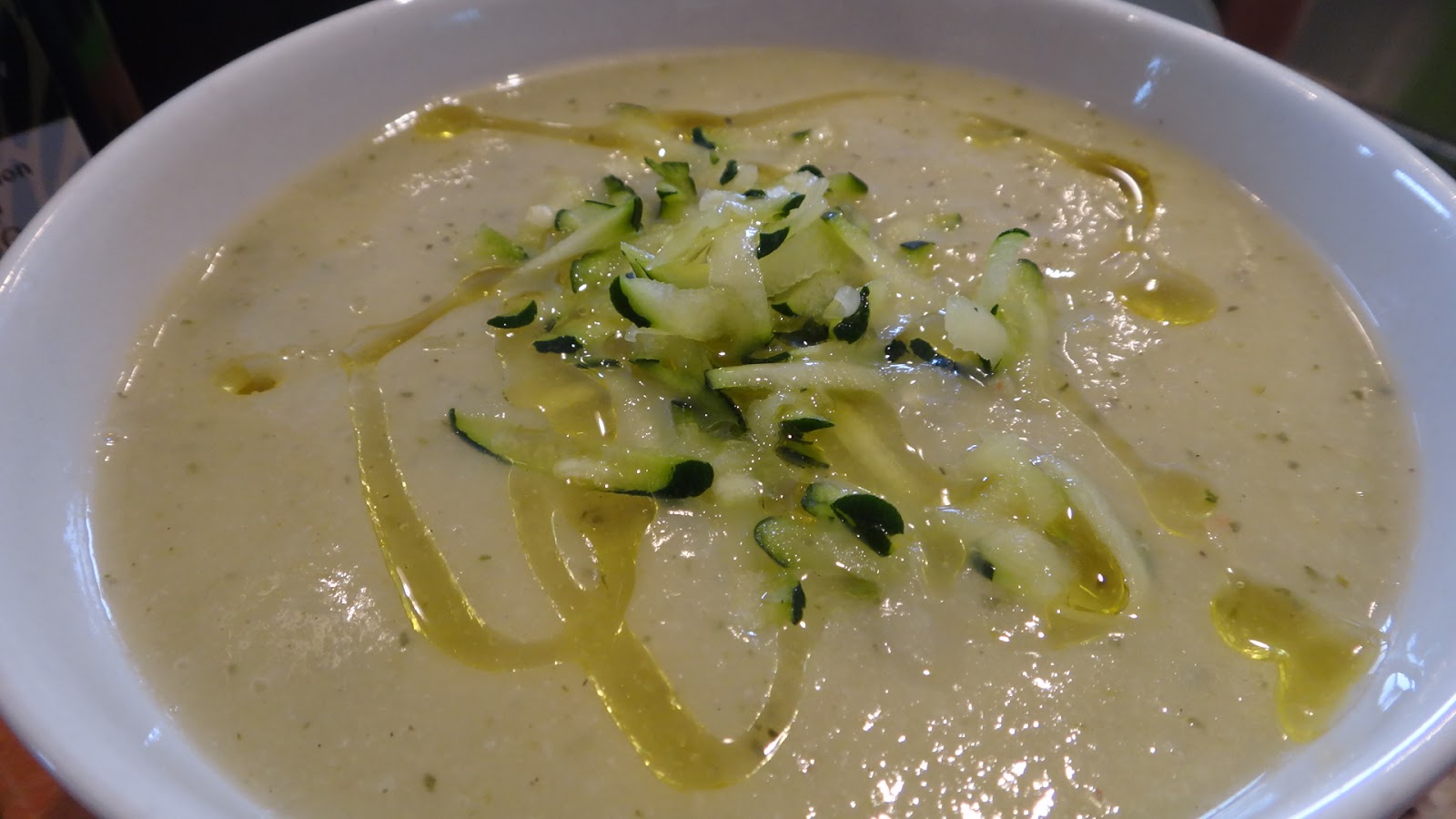 Creamy Cauliflower Zucchini Soup