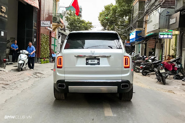 TÌM HIỂU GIÁ XE ROLLS ROYCE CULLINAN VỀ VIỆT NAM LÀ BAO NHIÊU TIỀN?