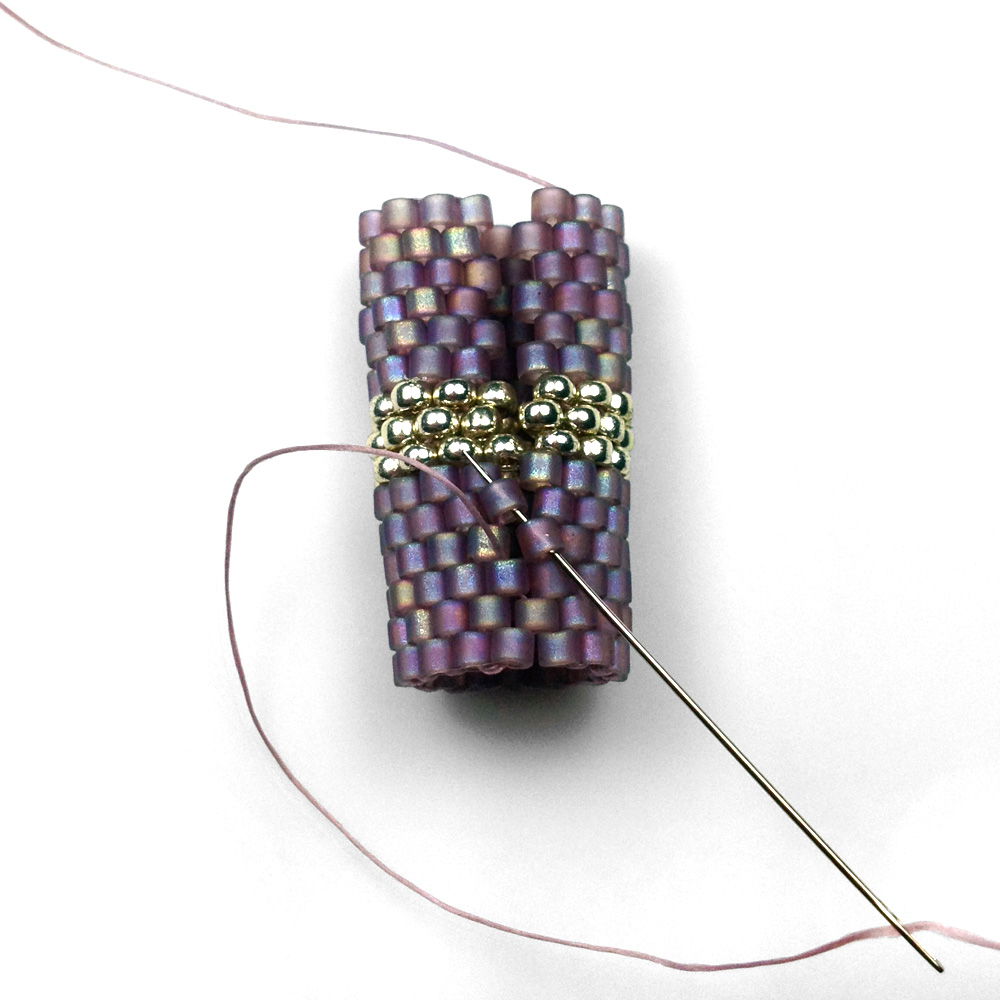 Marion Jewels in Fiber News and Such Peyote Sleeves Tutorial Odd