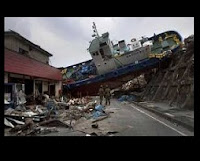 EN LAS INTERNACIONALES! Terremoto sacude Japón, pánico de Tsunami 