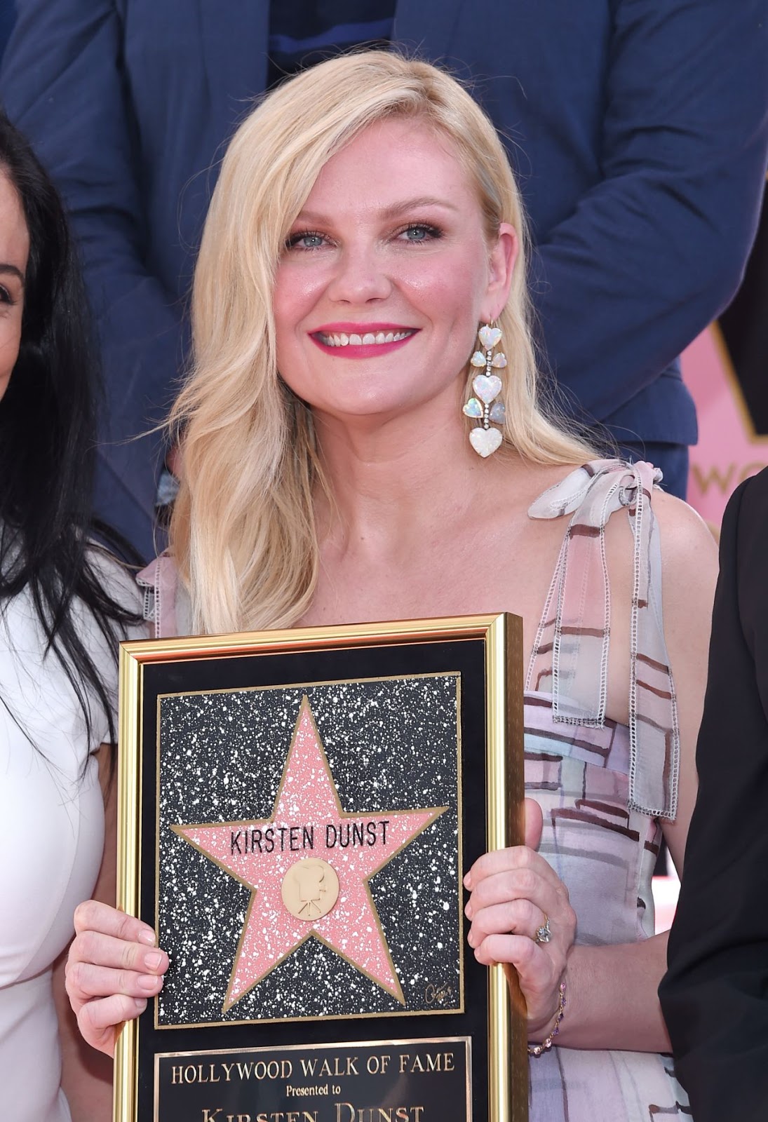 Kirsten Dunst – Honor With Star on The Hollywood Walk of Fame in Hollywood