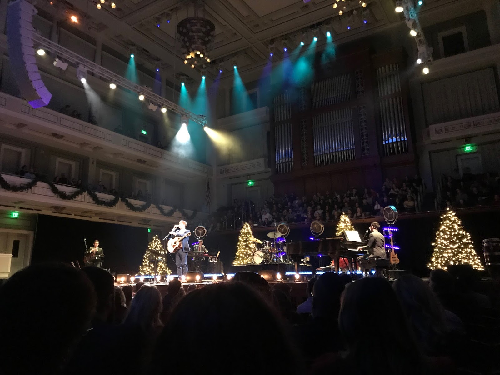 Life As The Coats Dave Barnes Christmas Concert