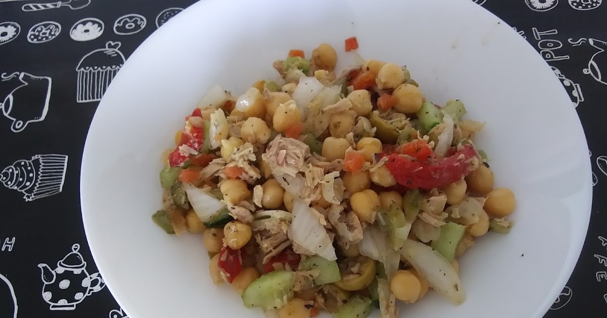 Ensalada de garbanzos con atún y hierbabuena
