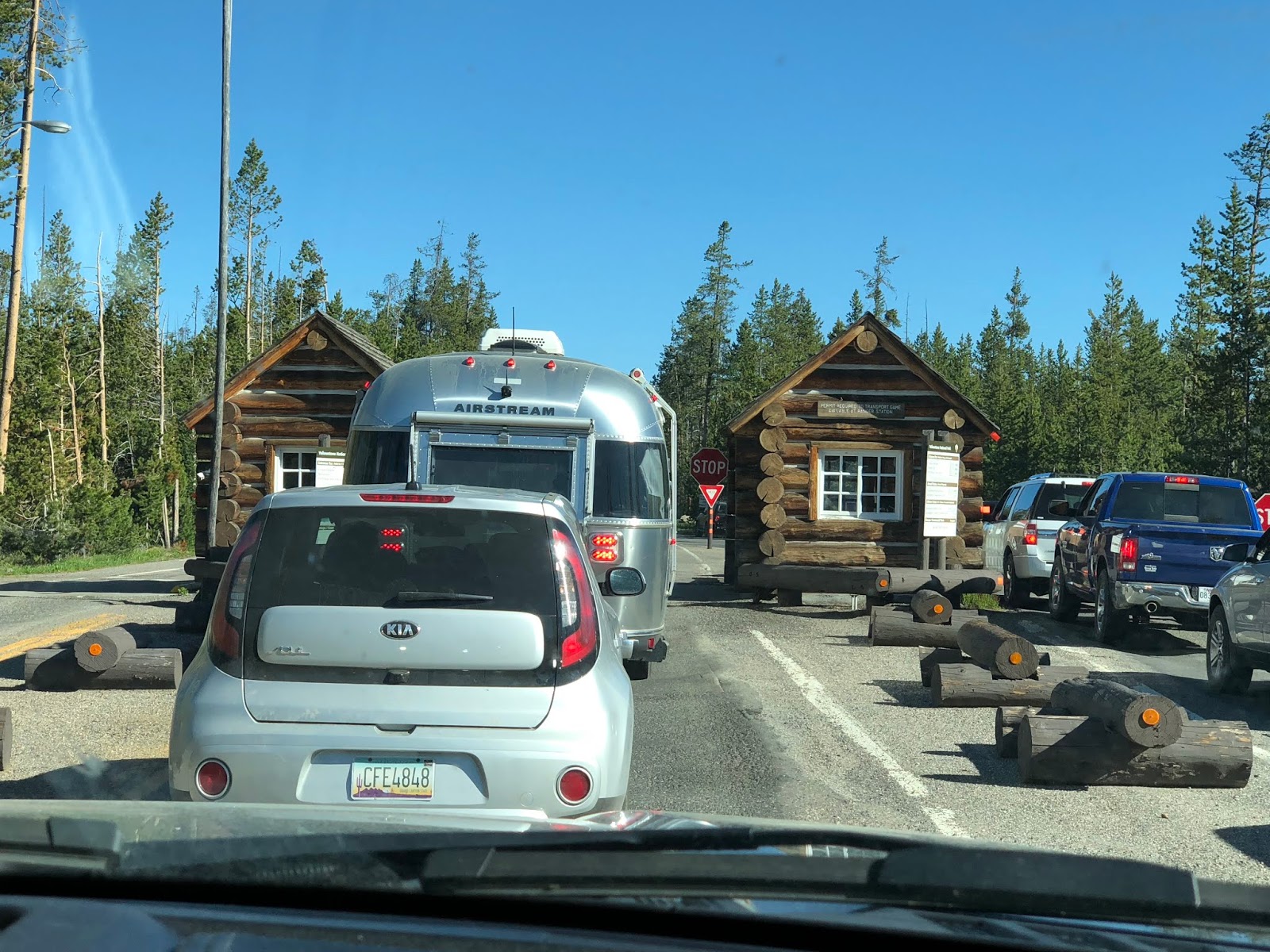 Cozy Rosie Rocky Mountain RV Park and Lodge Gardiner, Montana (June
