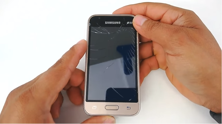 Cómo instalar WhatsApp en el celular, Samsung Galaxy J1
