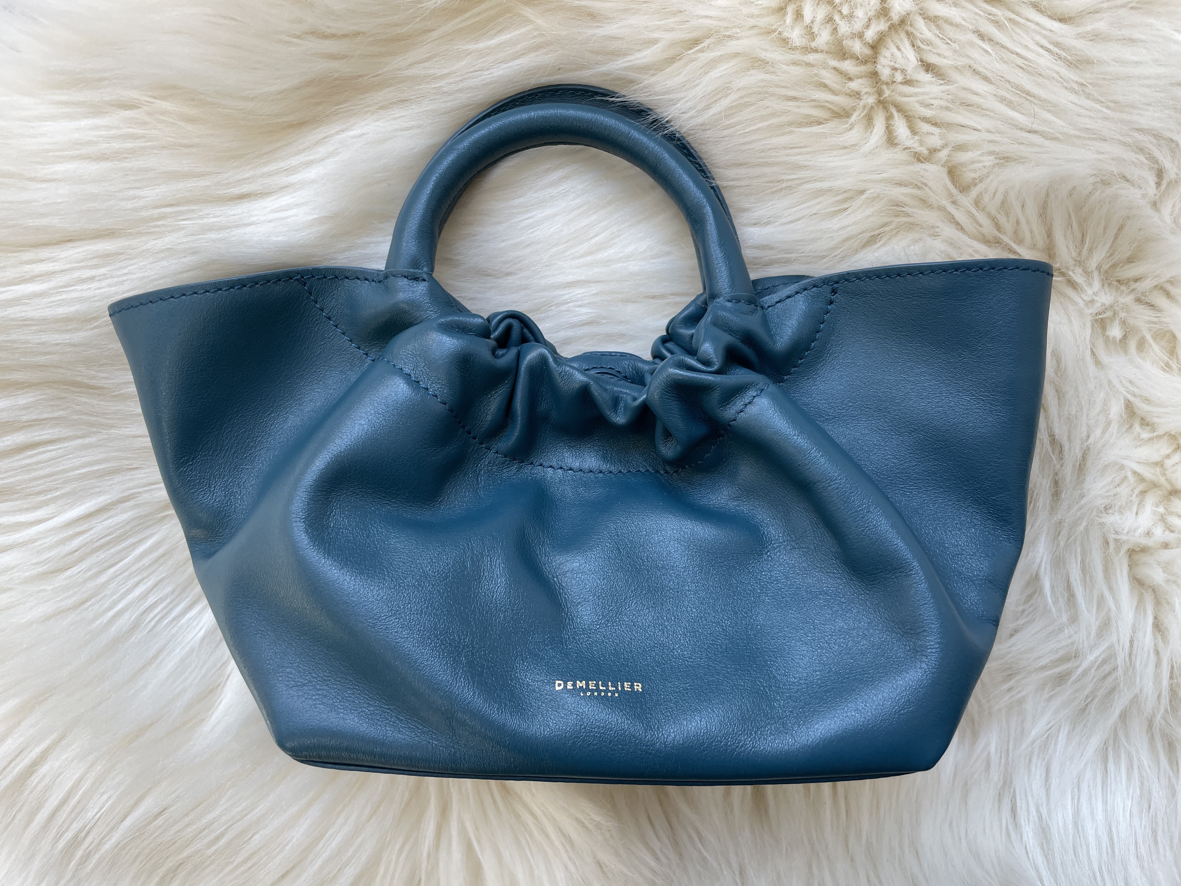3D model Louis Vuitton Loop Baguette Bag Navy Blue VR / AR / low-poly