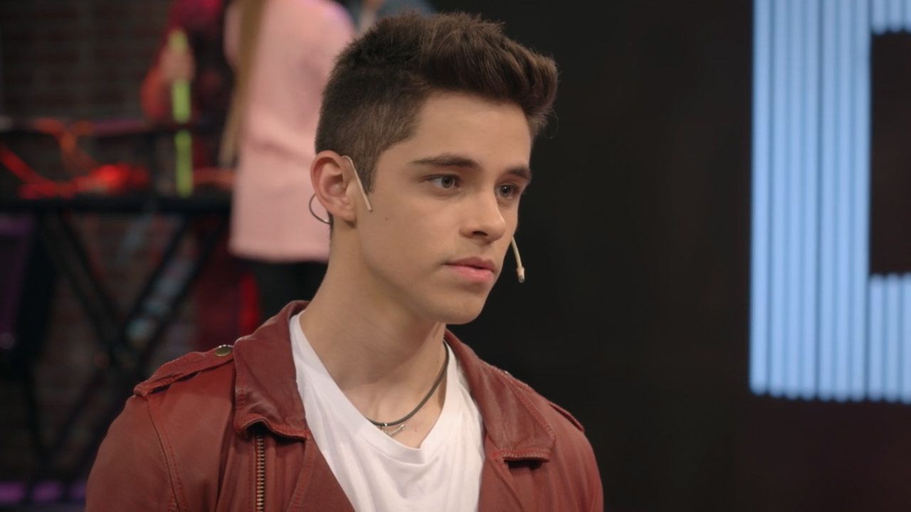 картинки kally'mashup. келли мэшап. калли понсе 2 сезон. нейросеть определяют по лицу. томми из сериала калли мэшап.