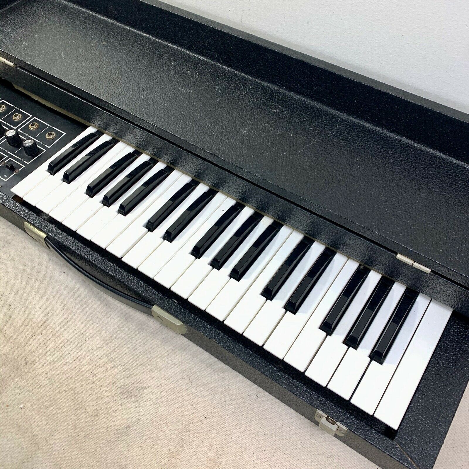 MATRIXSYNTH 1978 Paia 1550 Strings'N'Things Synth Keyboard