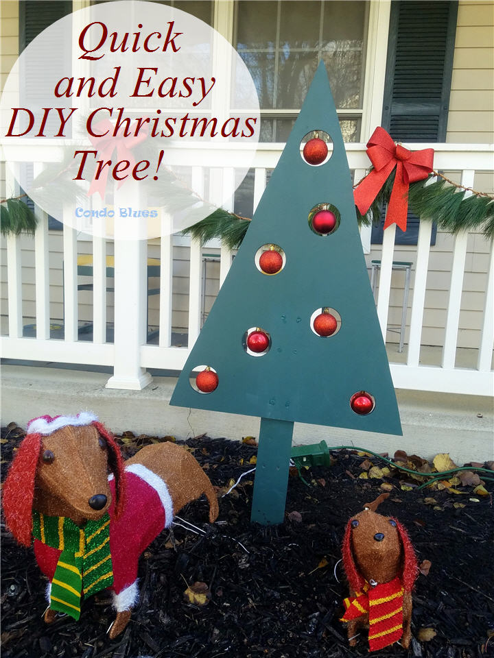 Condo Blues: How to Make Outdoor Christmas Tree Decorations