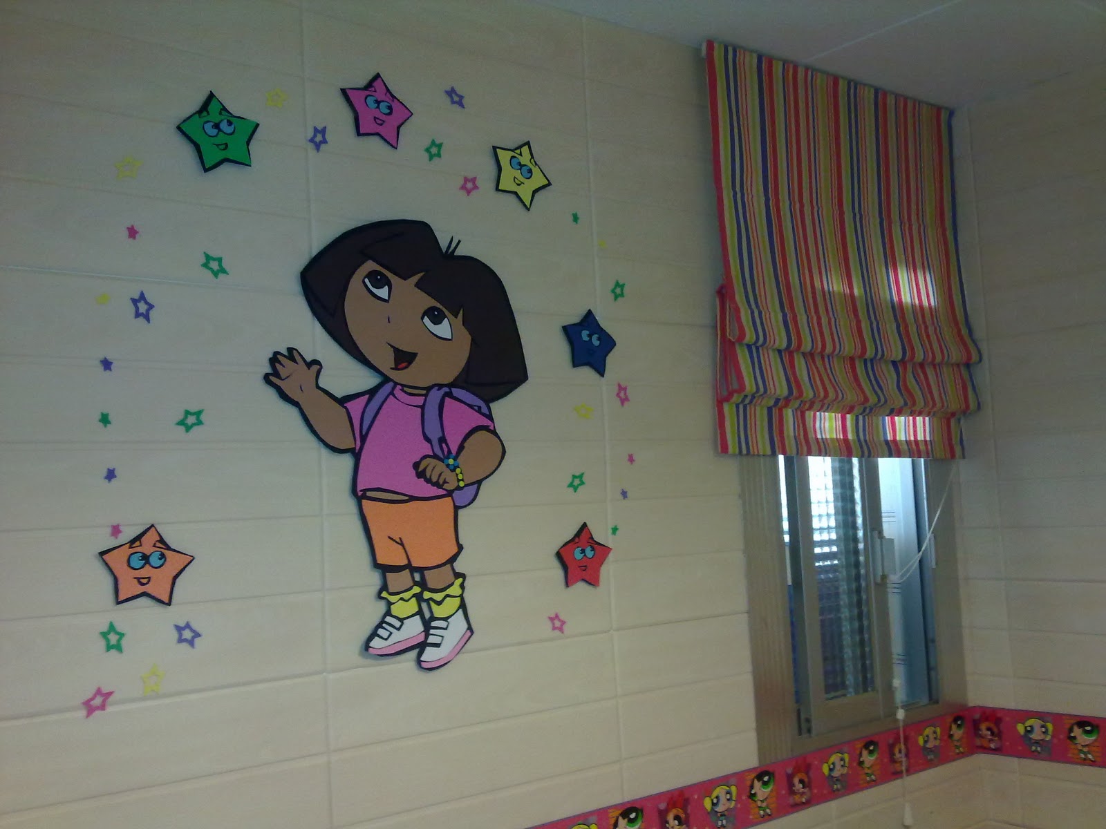 DETALLES FOAM: Decoración habitaciones (Dora)