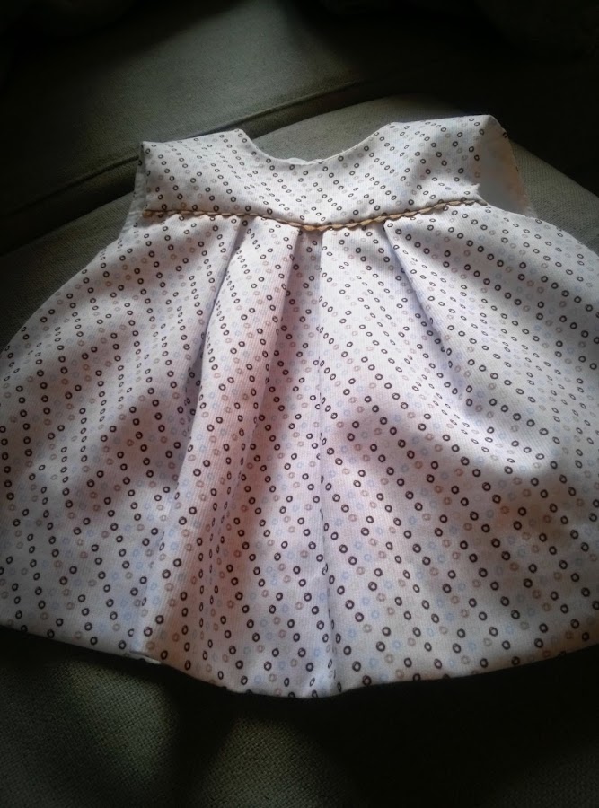 vestido de niña de piqué forrado