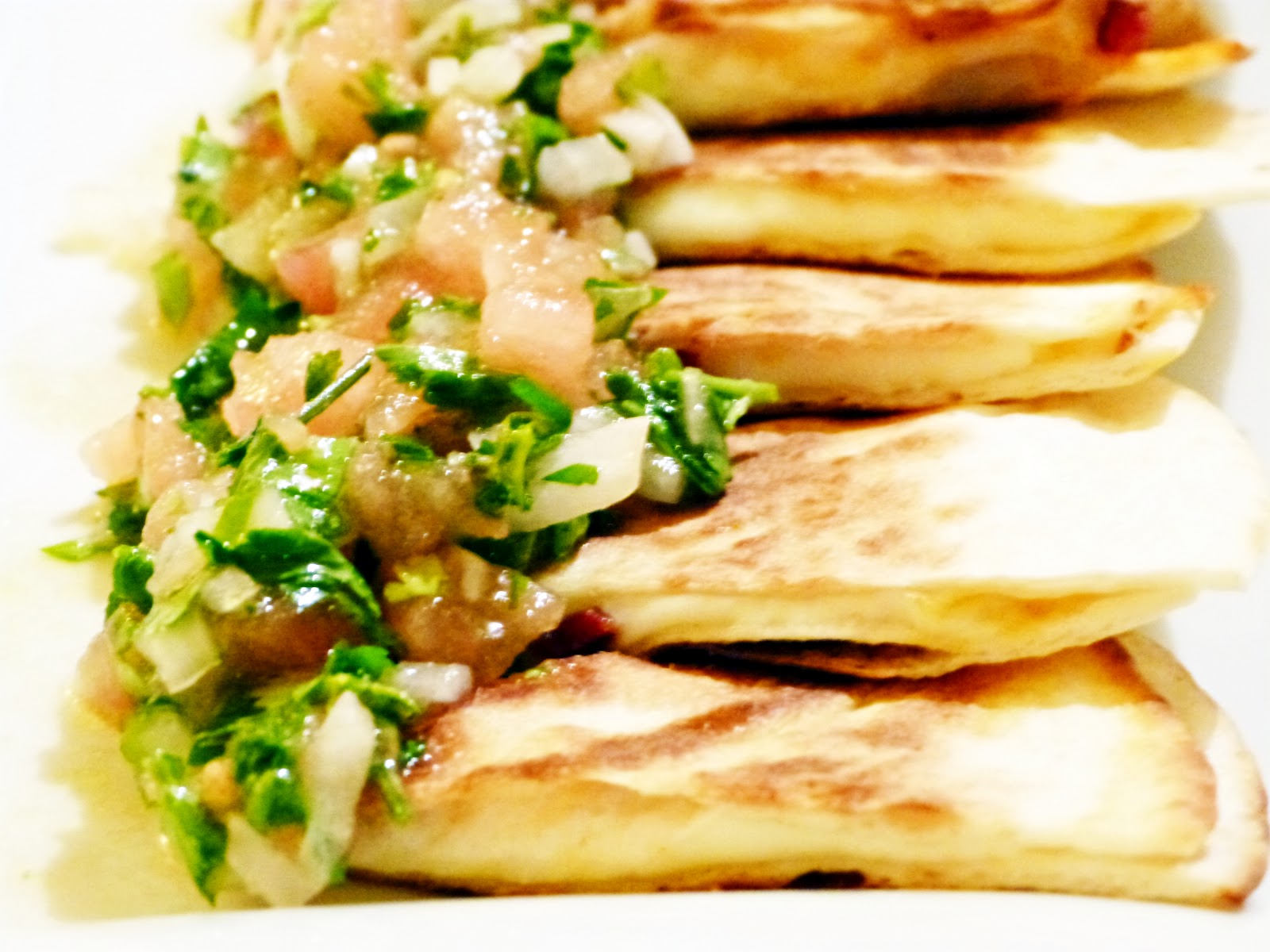 Las Recetillas de Mónica Quesadillas con pico de gallo