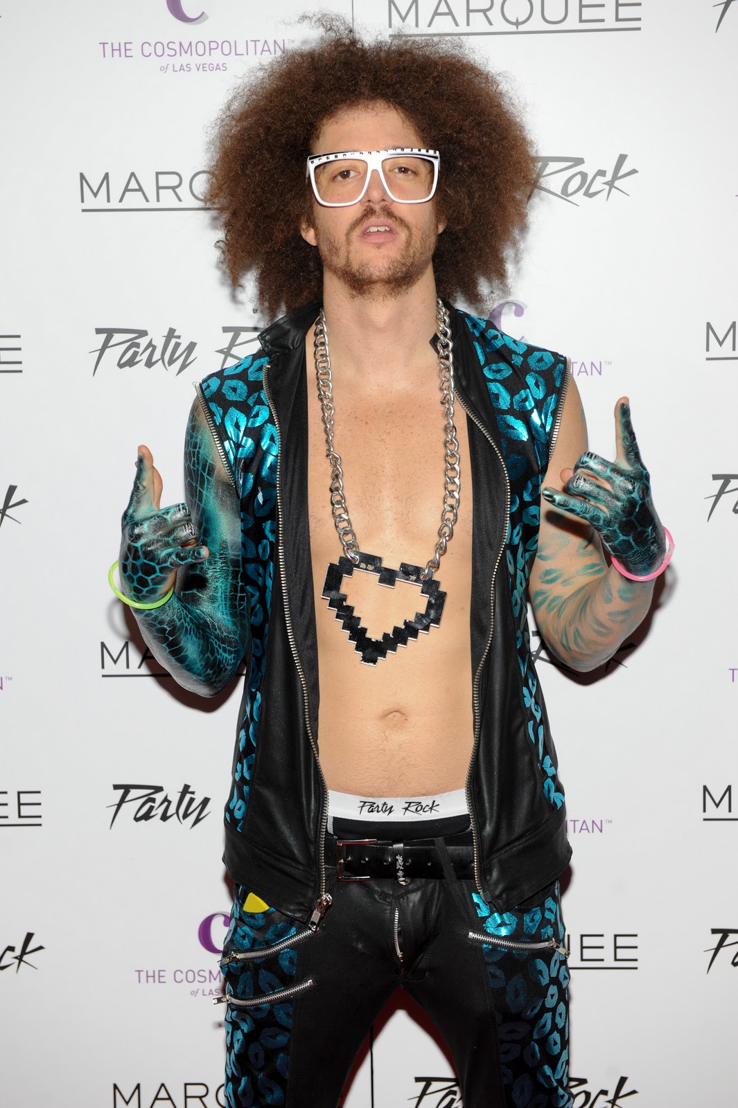 Redfoo+red+carpet+2.21