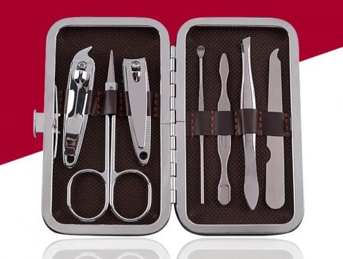 Bộ bấm móng tay chân 8 món