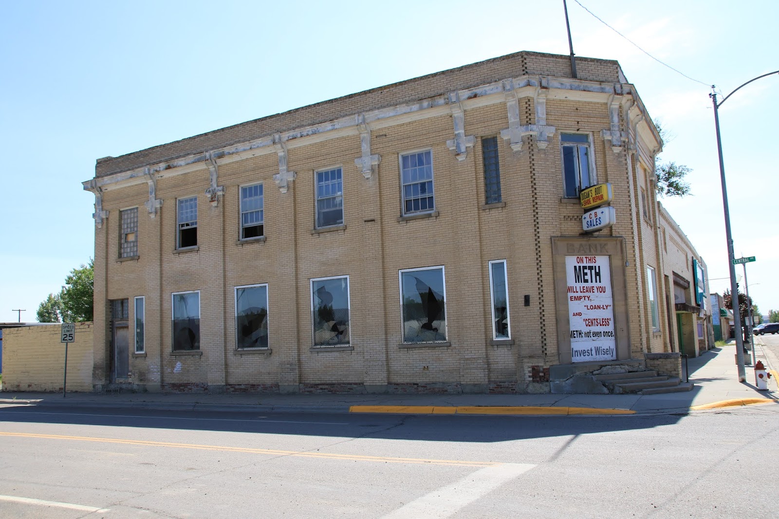 Travels with Twinkles Havre to Malta, Montana