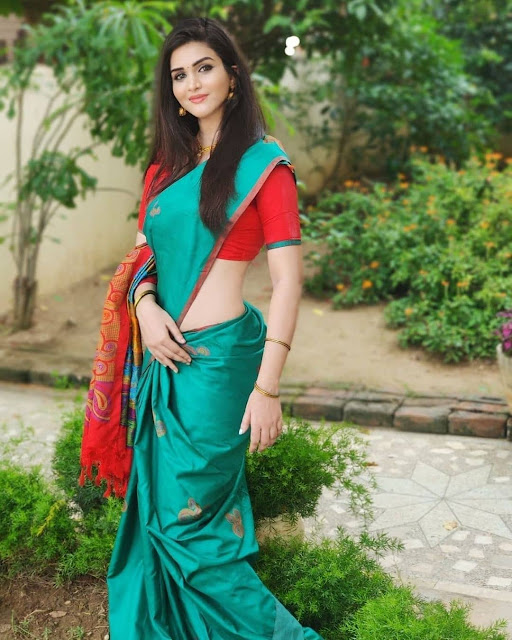 saree pics