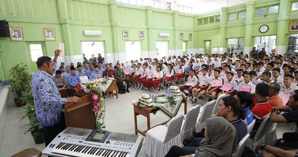 PTK BAHASA INDONESIA KELAS 8 SMP PENINGKATAN KEMAMPUAN