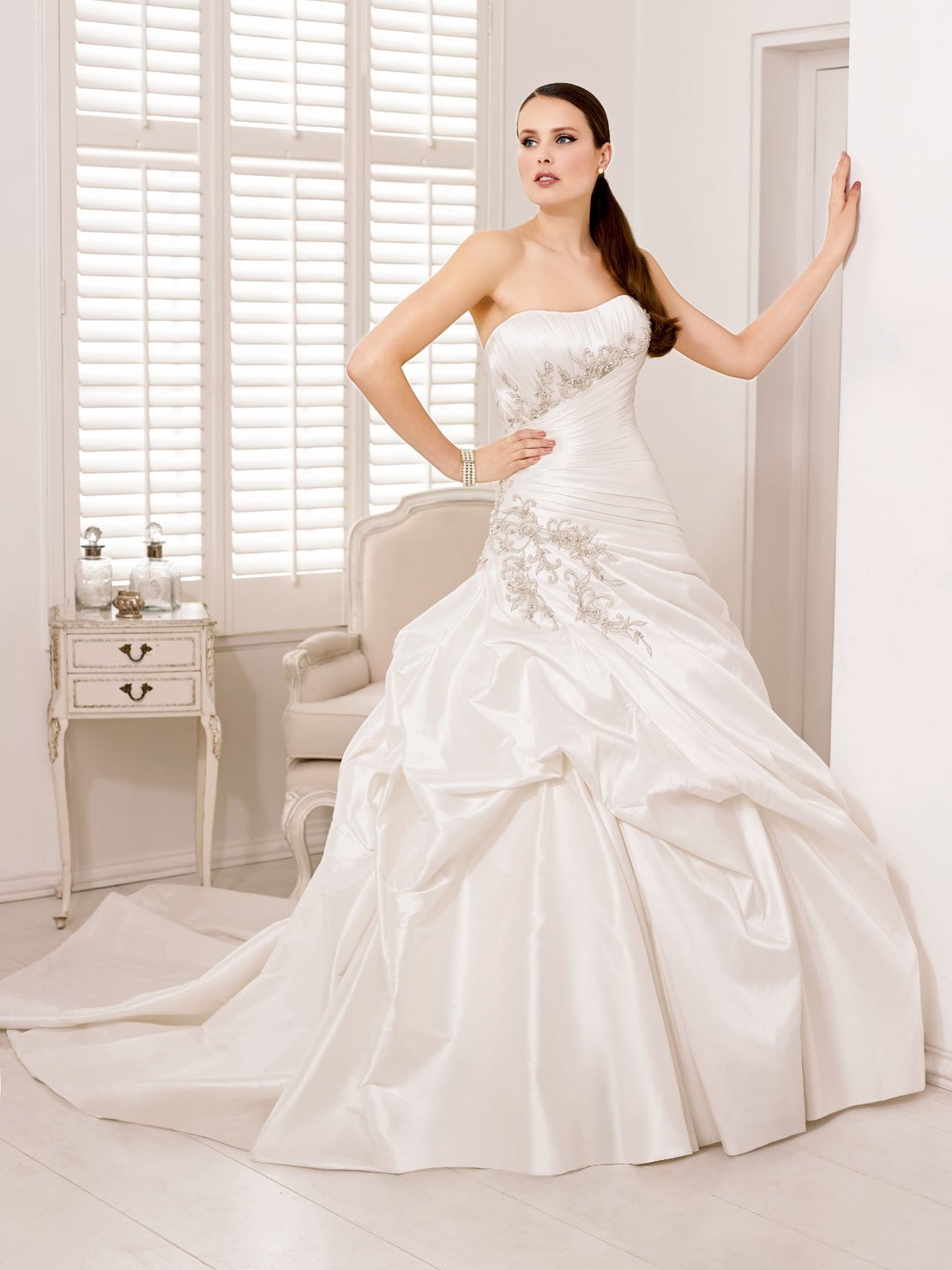 Divina Sposa 2013 Bridal Wedding Dresses