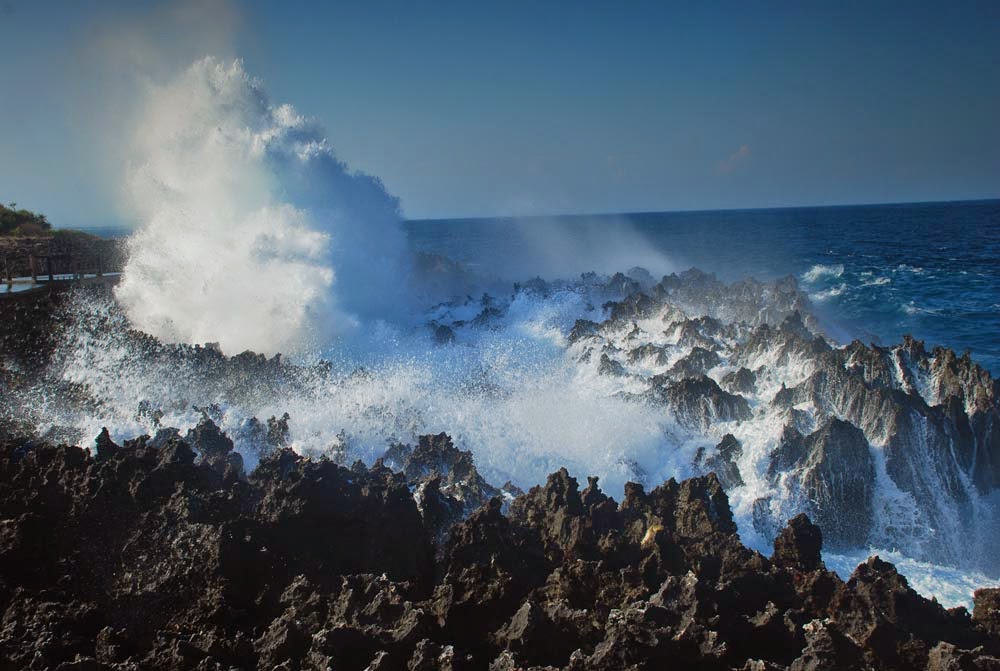 Bali Tours, Bali Jalan Jalan, Liburan Di Bali : Water Blow Nusa Dua