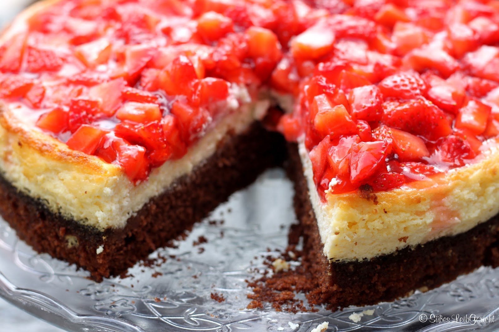Süßes LeibGericht: Erdbeer-Käsekuchen mit Schokoladenboden