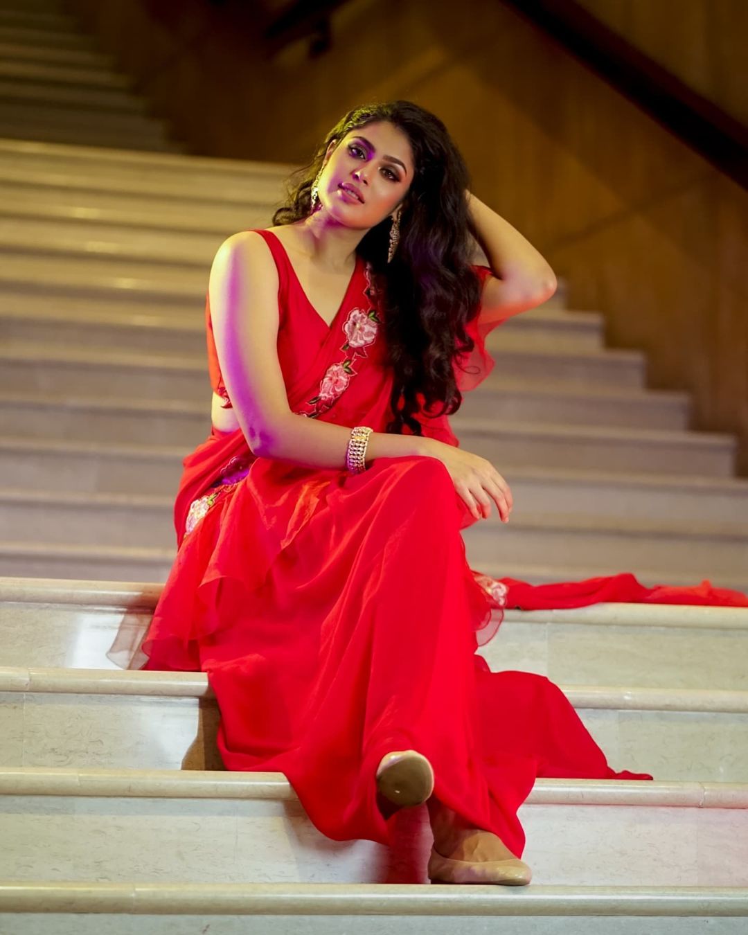 Faria Abdullah In Red Ruffle Saree Photos Faria-Abdullah-6