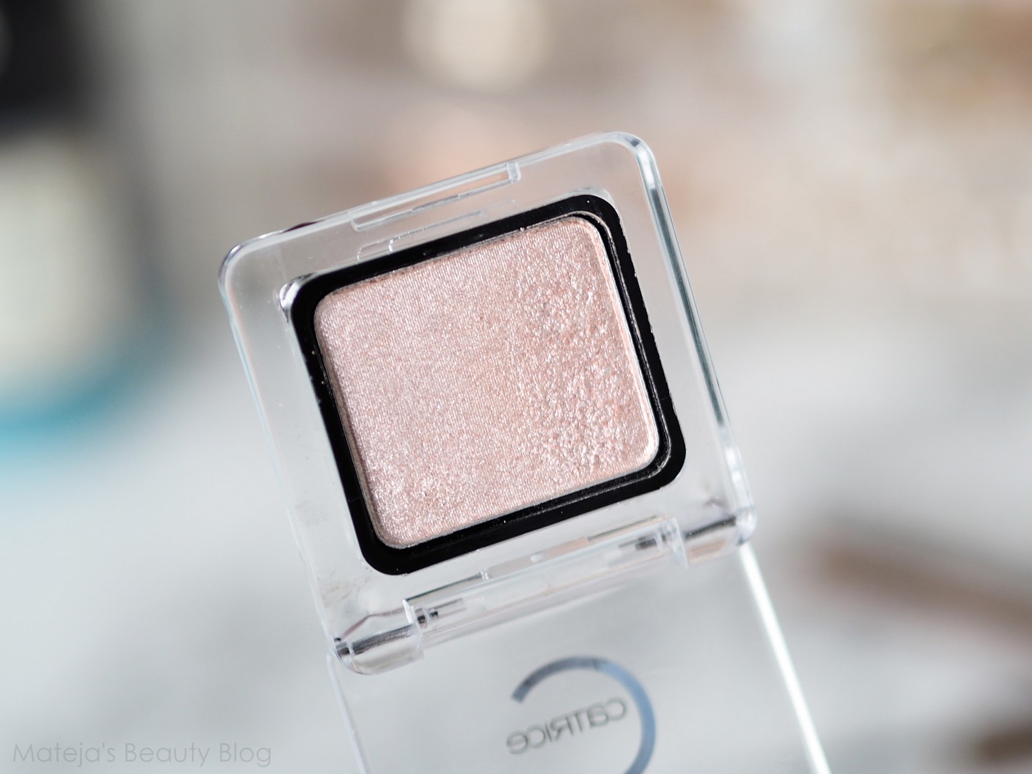 палетка катрис 070 элегант хаки. Catrice soft. Catrice pro slim eyeshadow palette peach origin. тени catrice matt 010 vanilatty. палетка катрис.