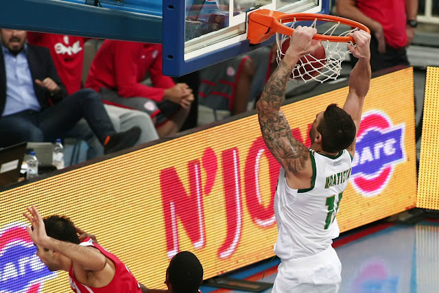 «Τάπα» Μπατίστα σε SportDog! (pic)