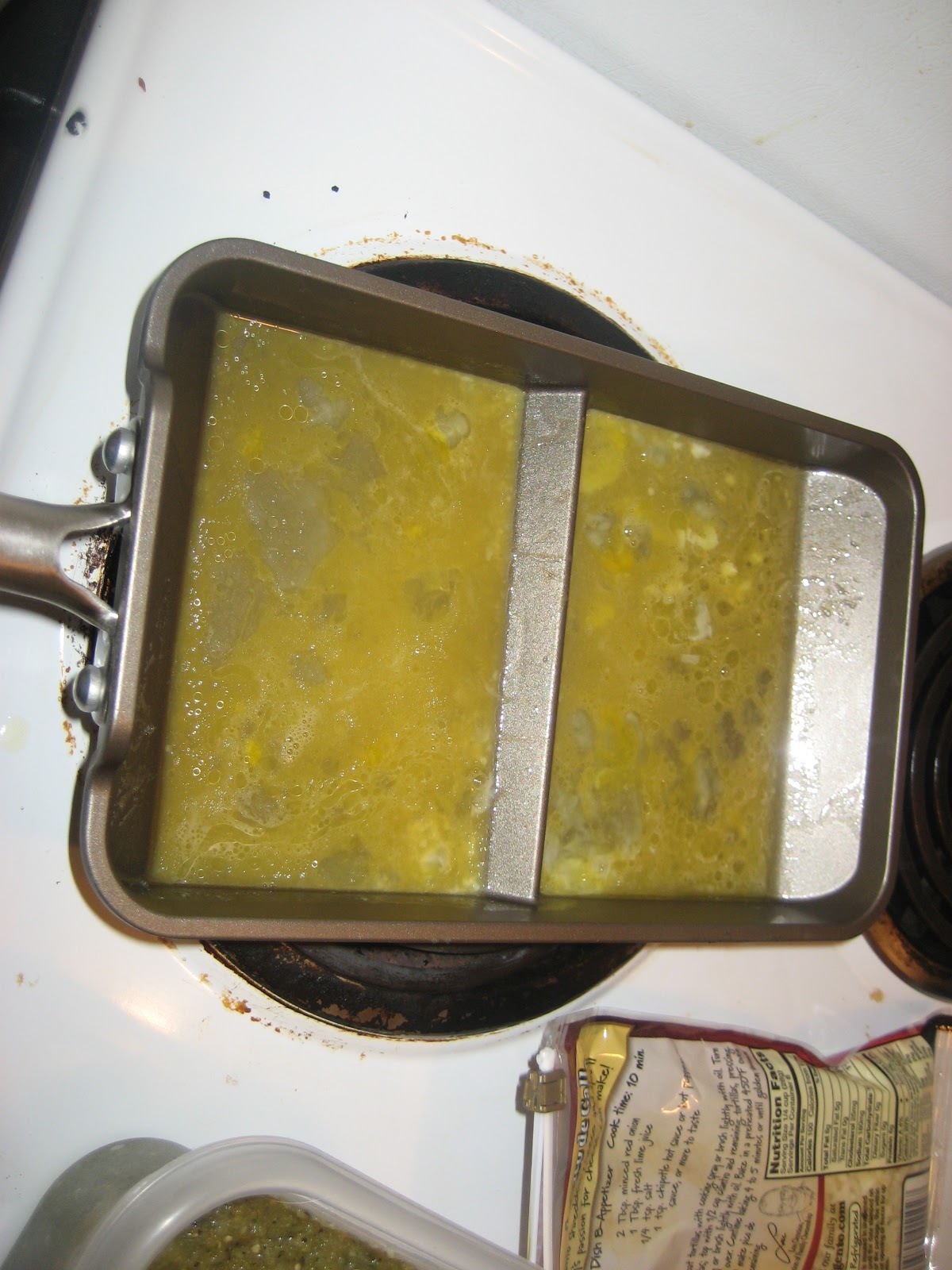 Sauce Robert Nordic Ware Rolled Omelette Pan