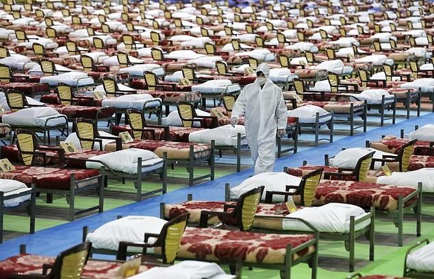 Ήπιαν μεθανόλη γιατί πίστευαν ότι θα τους προστατεύσει από τον κορωνοϊό και πέθαναν 30 σε μια μέρα – Άλλοι 100 στο νοσοκομείο 