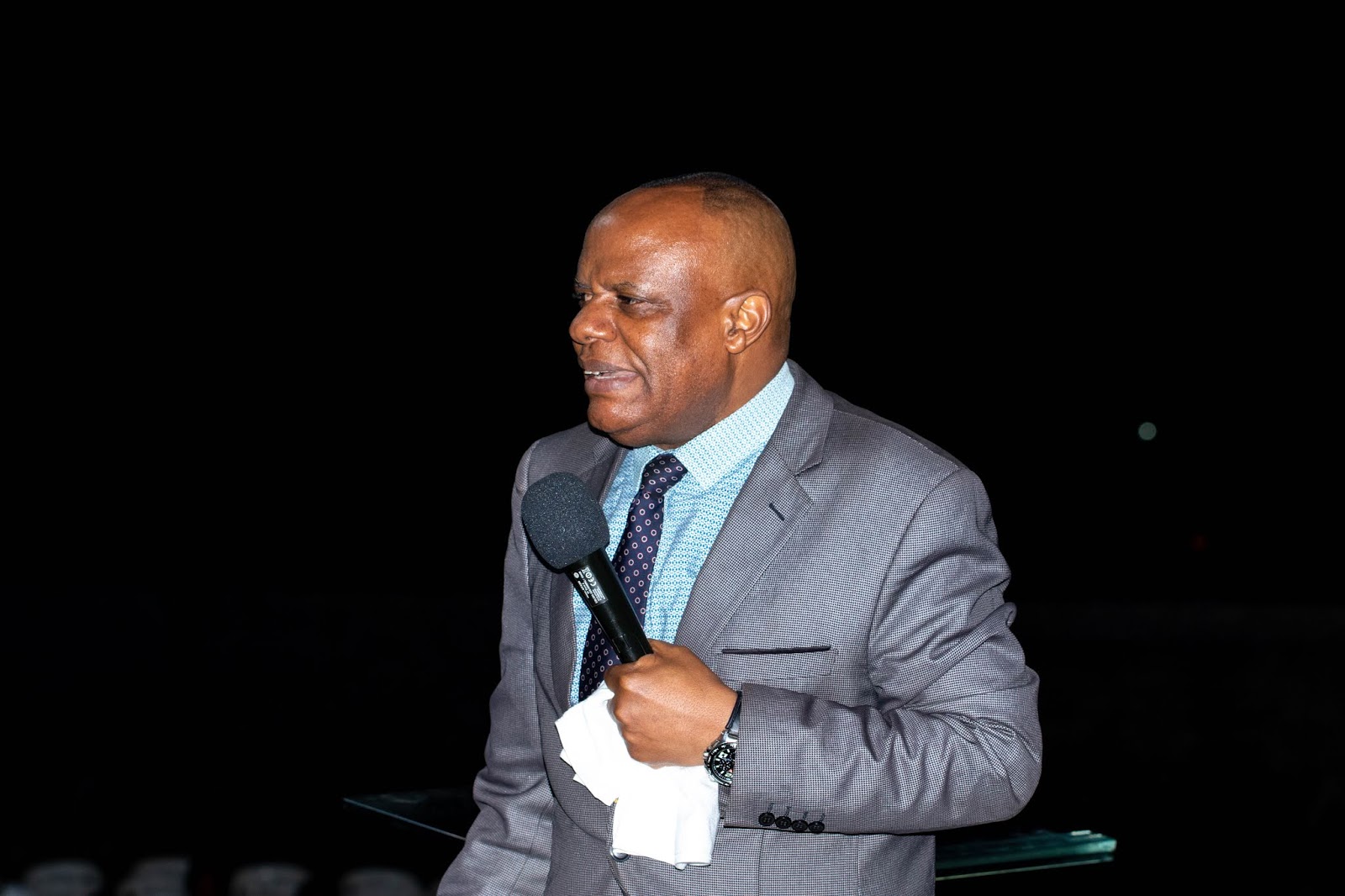 Minister's Profile - Apostle Alexander Chisango