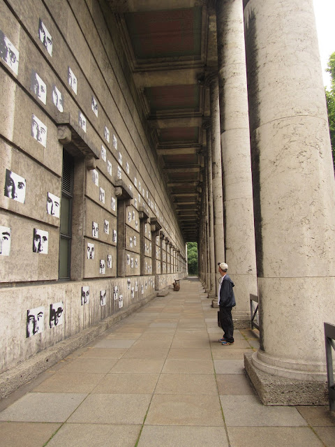 Haus der Kunst no detalhe Haus der Kunst O que ver em Munique Alemanha