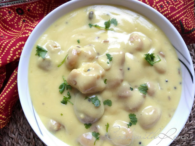 Authentic Pakodi/Pakoda Kadhi