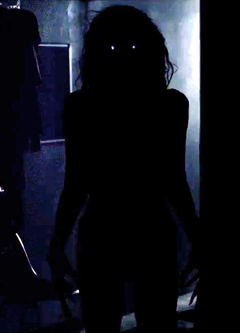 И гаснет свет... / Lights out (2016, фильм) - "А свет все гас, и гас..." отзывы