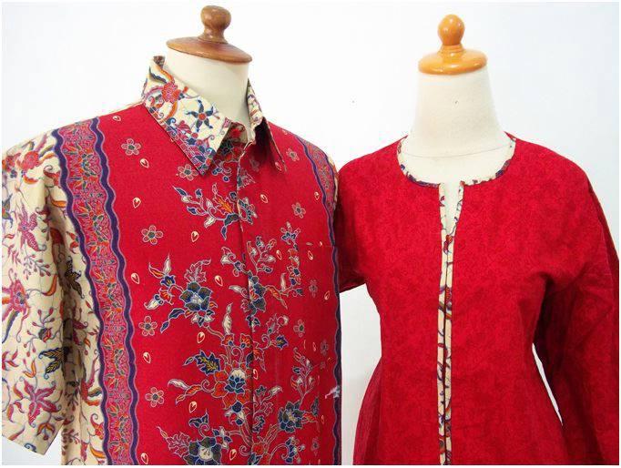 gambar gamis brokat pengantin merah