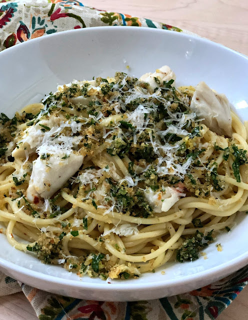Jumbo Lump Crabmeat and Spaghetti with a Lemon Gremolata and Toasted Breadcrumbs. 20 minute meal.