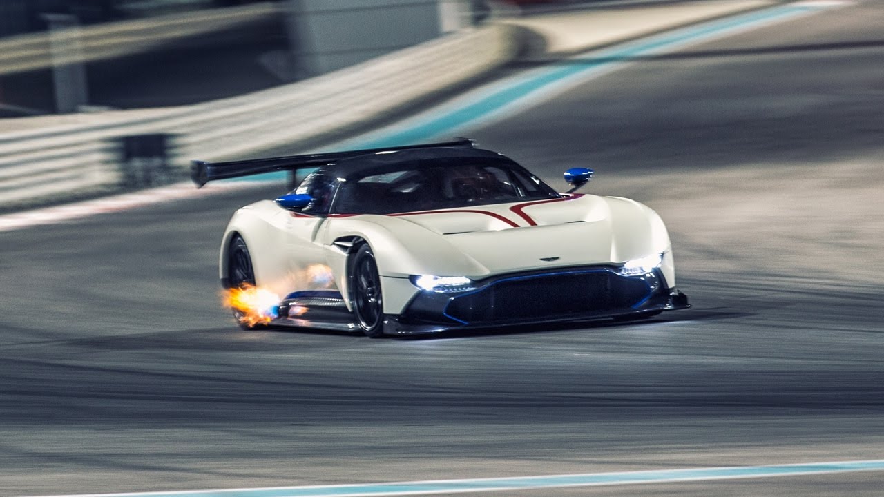 aston martin vulcan 0-60
