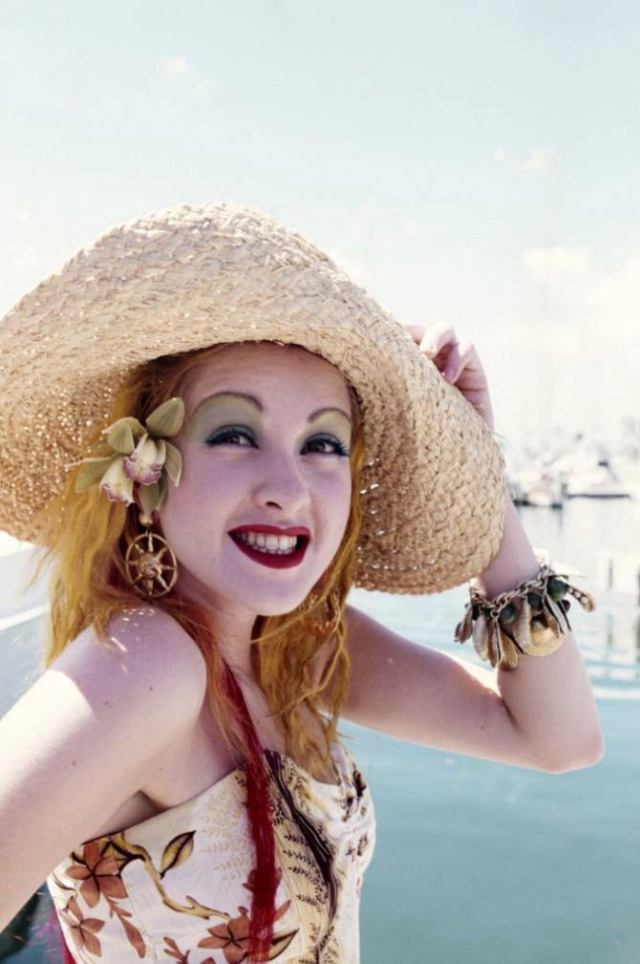 Wonderful Photographs of Cyndi Lauper in Hawaii, 1986 Vintage Everyday
