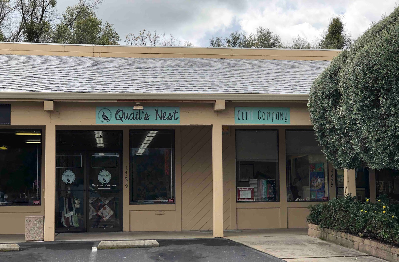 Cat Patches Quilt Shop Quail's Nest Quilt Company, Sonora, California