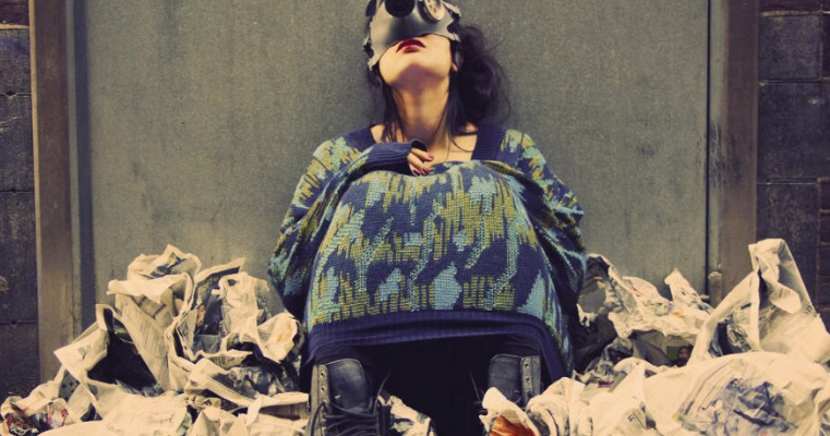 Romy Dya So Far Away Feat Jamie Scott Martin Garrix David Guetta Lirik Lagu Terjemahan