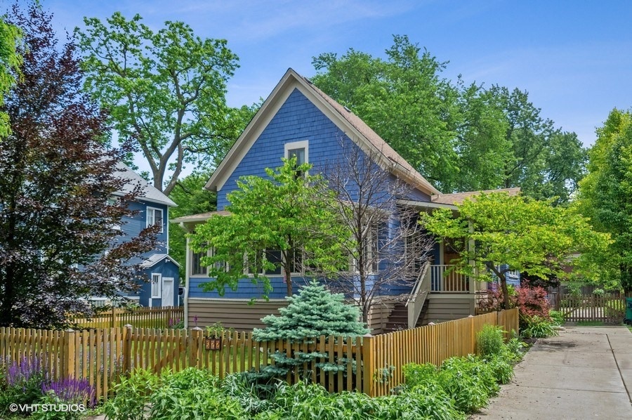 The Chicago Real Estate Local New! Take a sneak peek at 522 N Marion