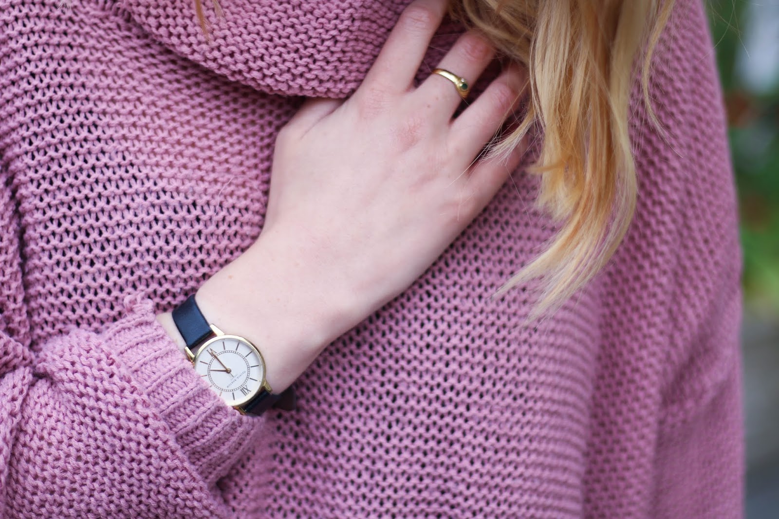 a Thief of Time. / ChloeHarriets