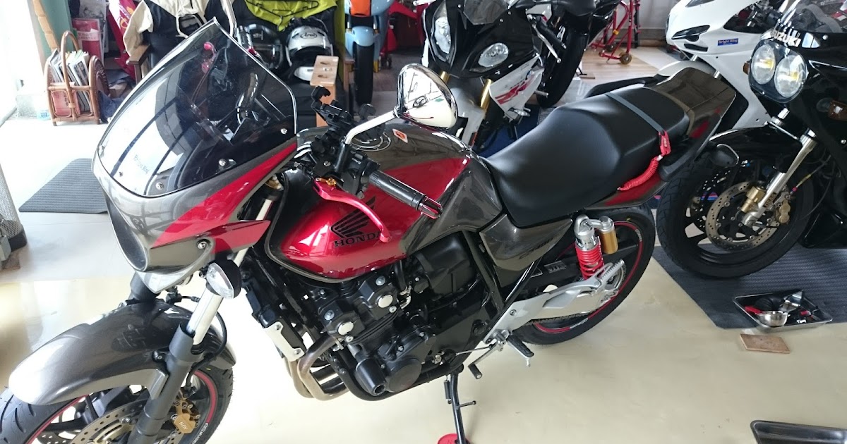 ドゥカティ スタイル Cb400sf Revo Nc42 開発者がcbに込めた本領を発揮させる為のタイヤ交換として