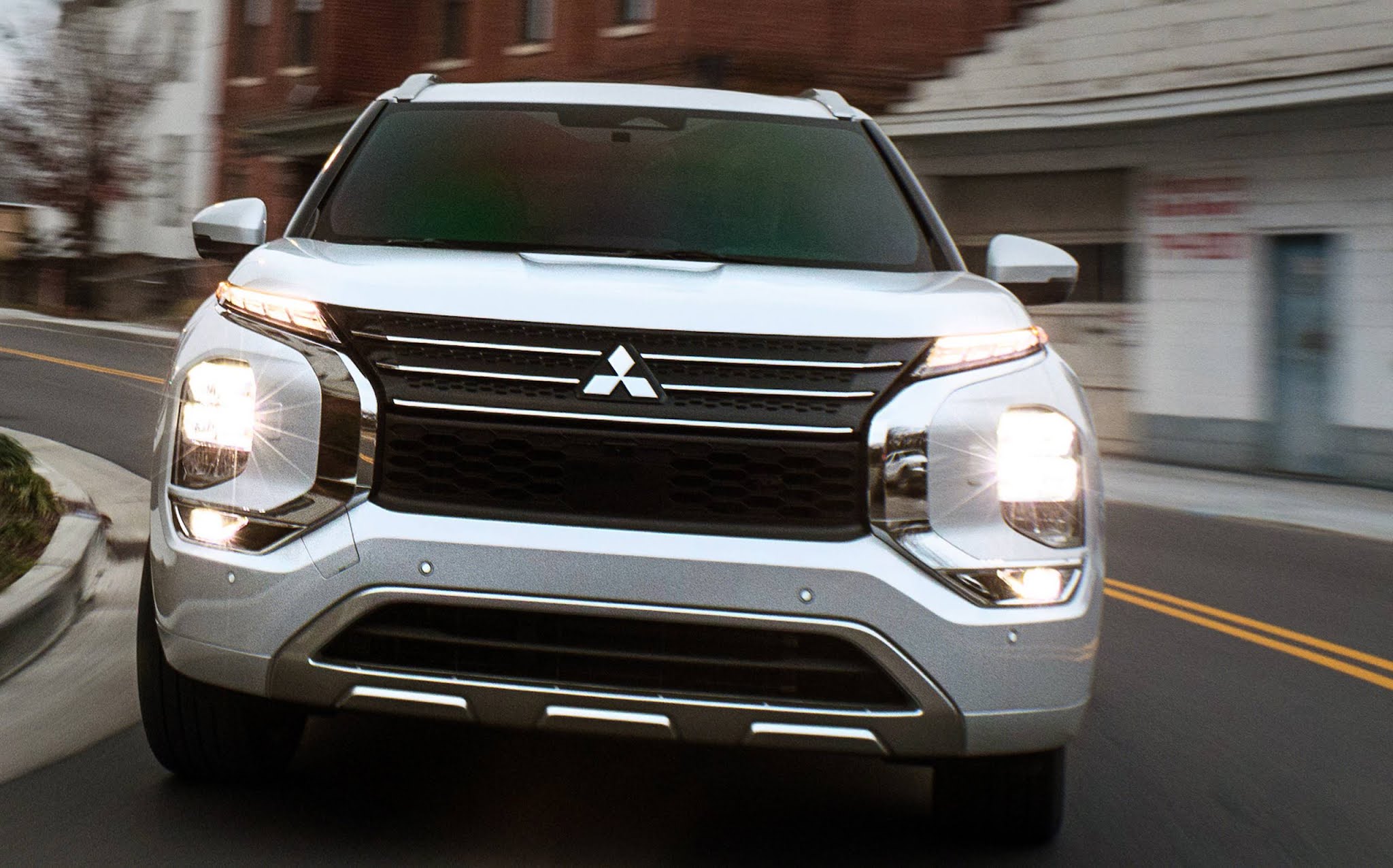 Мицубиси Моторс Норс Америка Mitsubishi