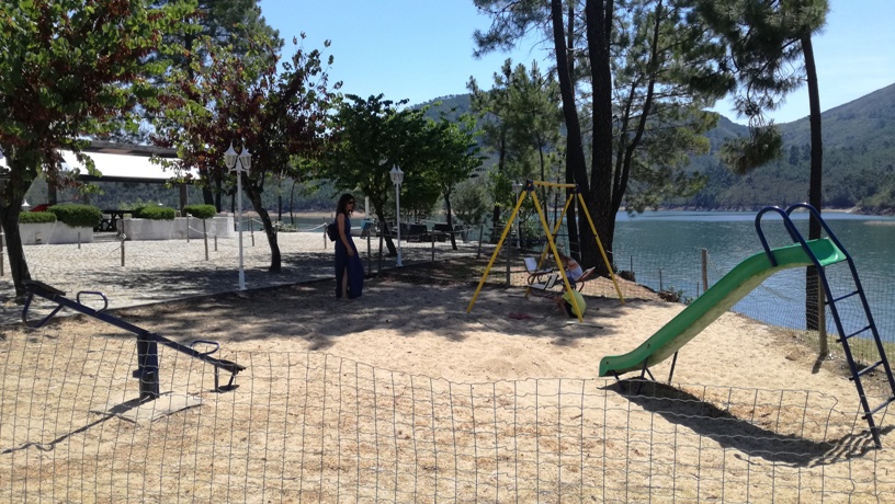 Parque Infantil Zona Fluvial do Trizio